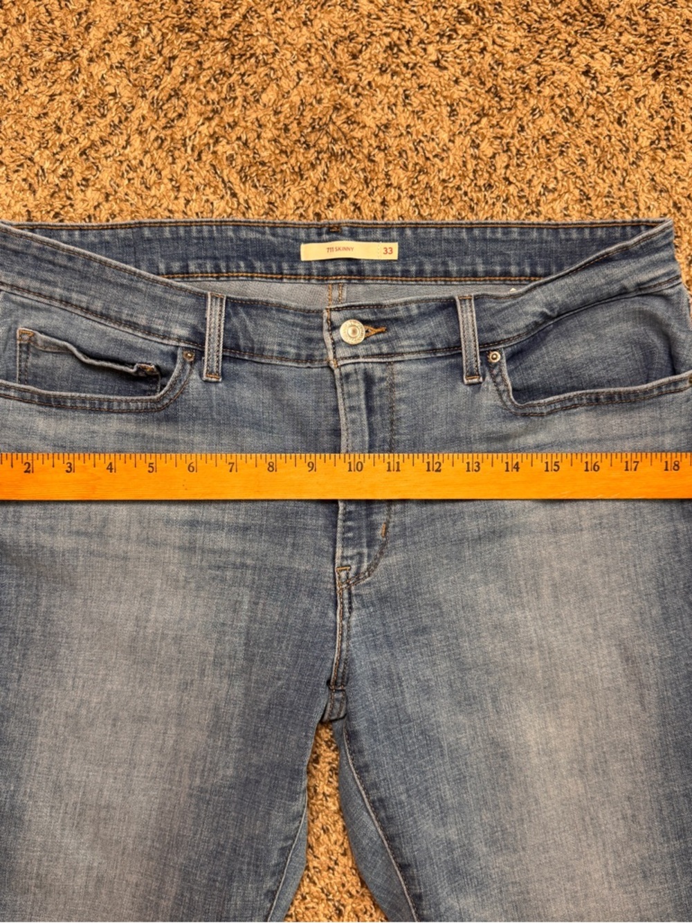 Levi’s 711 Medium Wash Skinny Blue Jeans Denim Women’s 33 - Picture 13 of 14